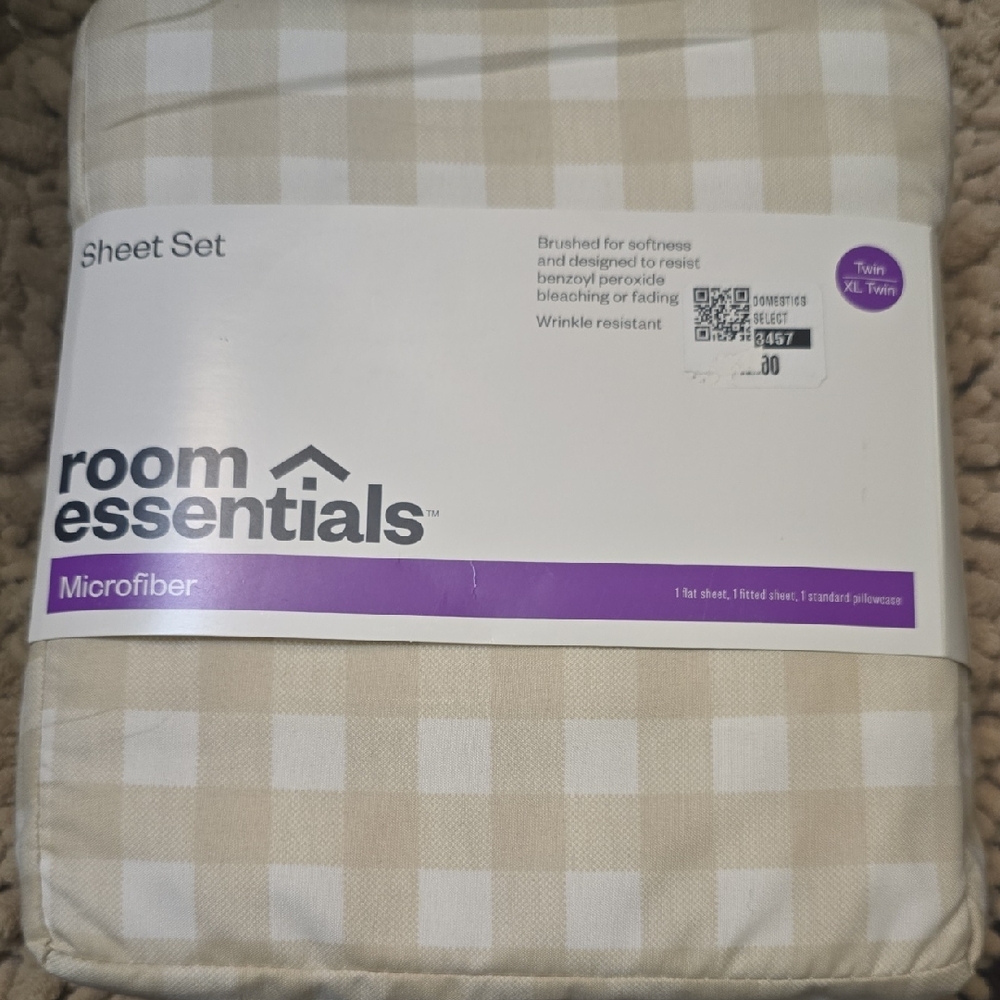 New‎ Room Essentials Twin/Twin XL Tan Checkered Microfiber Sheet Set